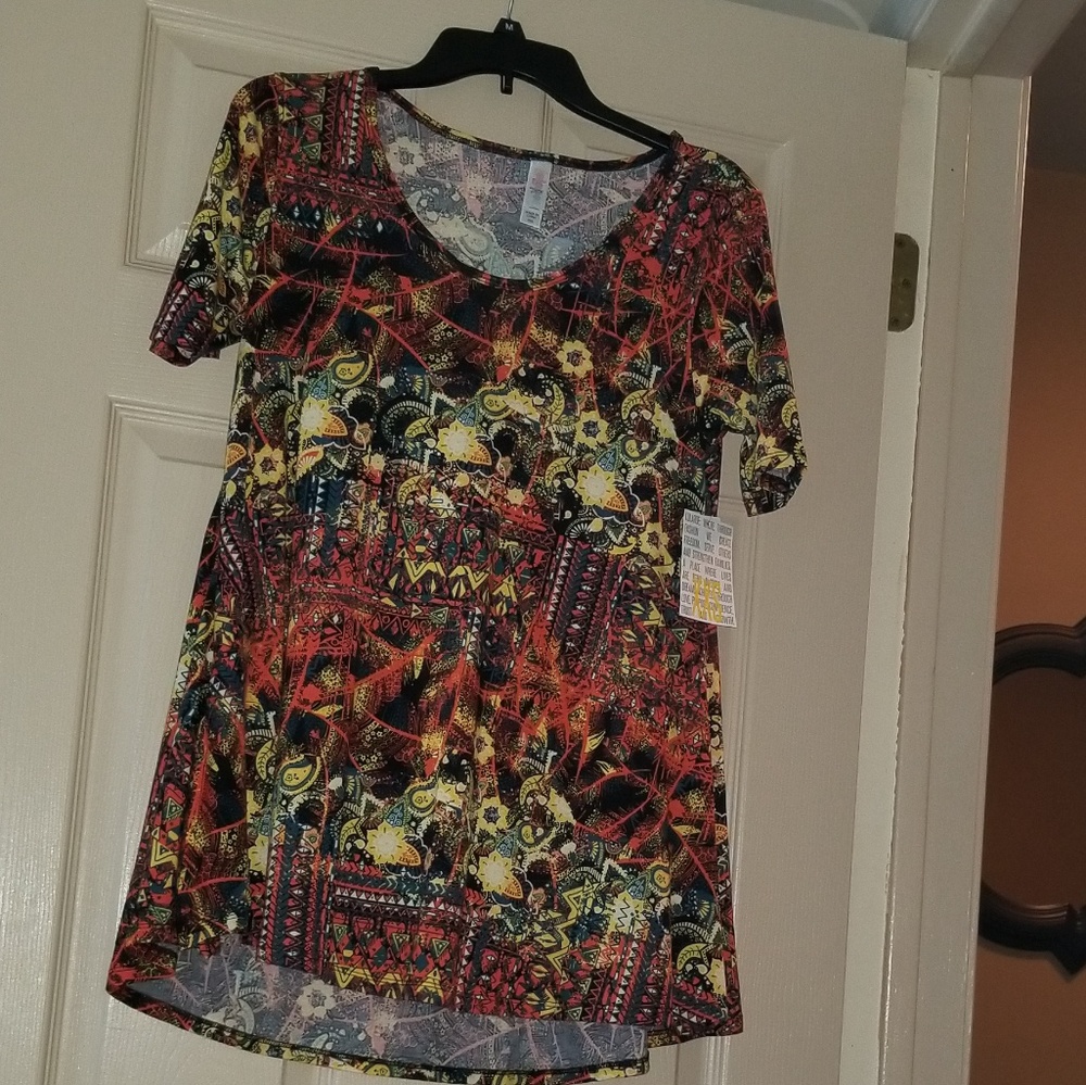 Lularoe perfect T